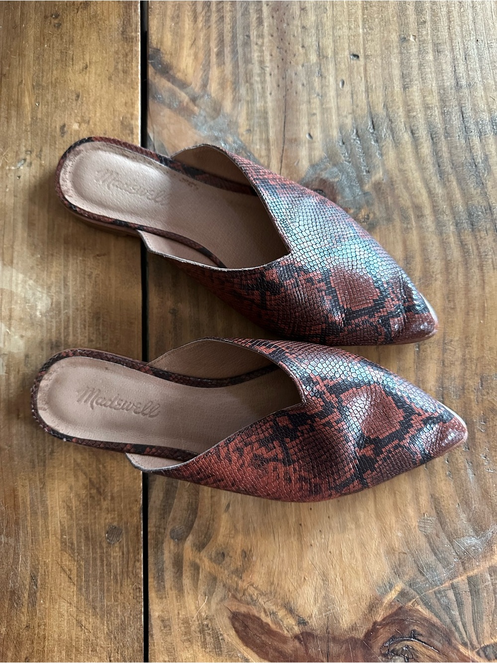 Madewell Red-Brown Snakeskin Pointed Mule Slides